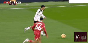 1734189379808026094.gif liv ful 01.gif