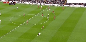 1734189550921003629.gif liv ful 02.gif